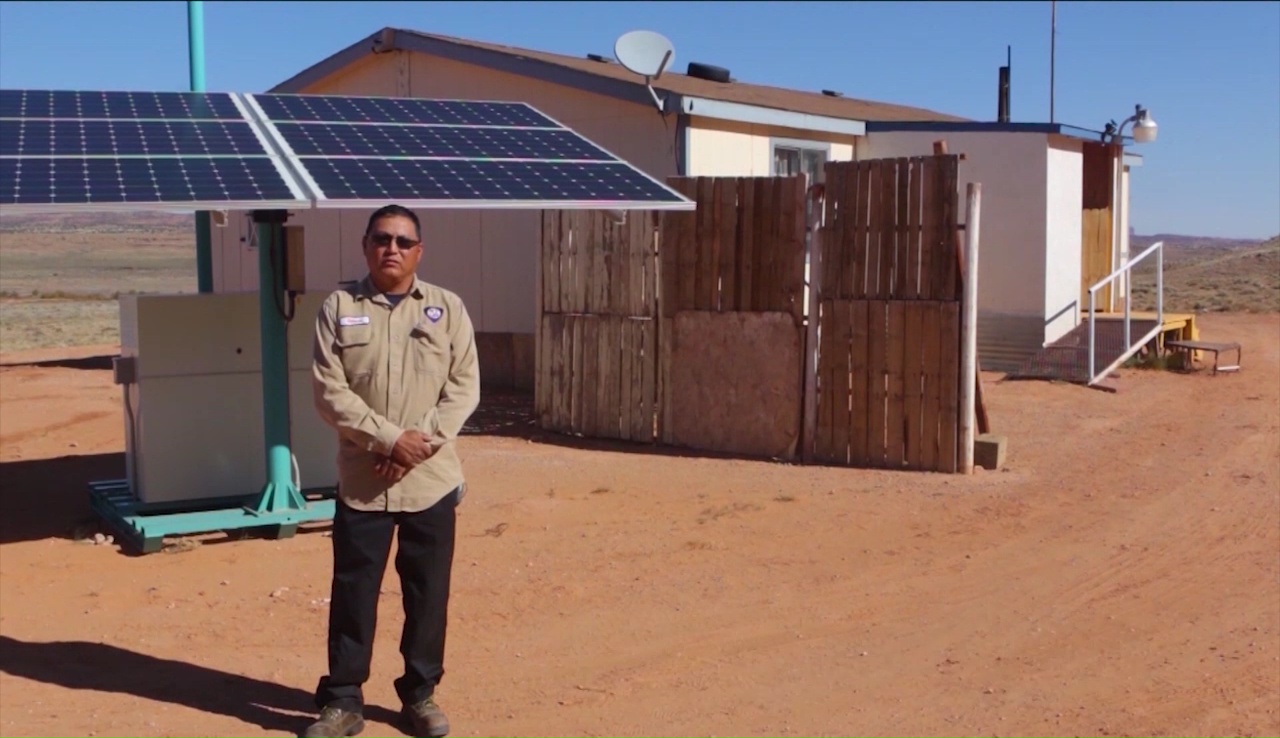 Solar Panels Bring Electricity To Those Living Off The Grid In Navajo ...