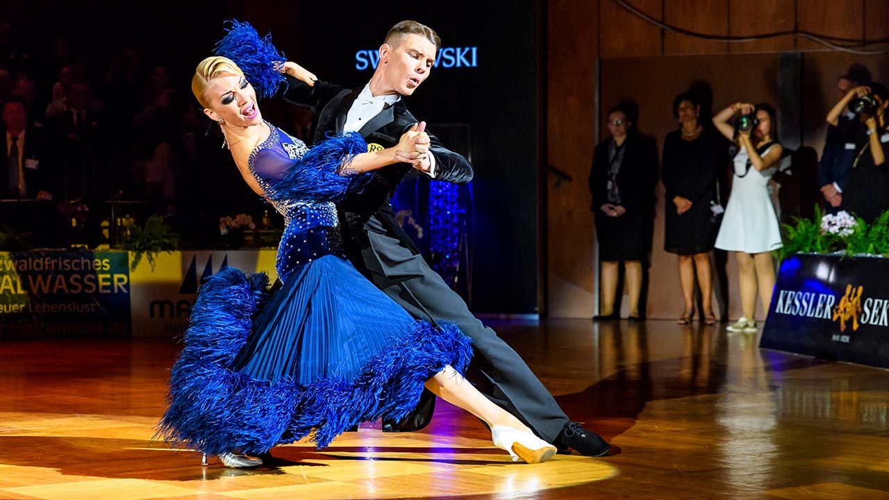 The WORLD DANCESPORT GRANDSLAM SERIES is back, featuring the best competitive dancers in the world vying for the most prestigious titles and the prize money in the world of dance. Pictured (L-R): Olga Kulikova and Dmitry Zharkov of Russia. Photo credit: © Reinhard Egli – World DanceSport