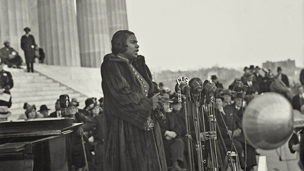 Marian Anderson singing at the Lincoln Memorial in Washington, D.C. on Easter Sunday, 1939.