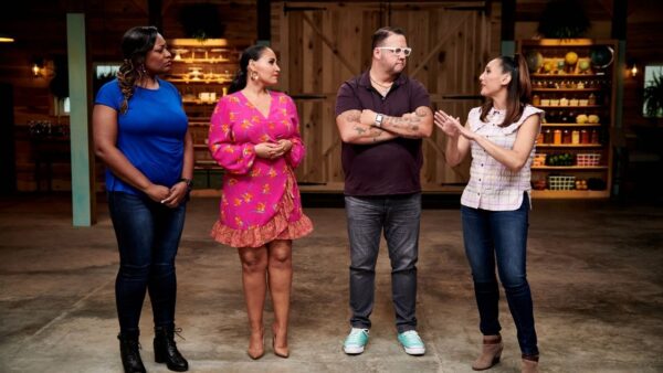 Judge Tiffany Derry, host Alejandra Ramos and judges Graham Elliot and Leah Cohen
