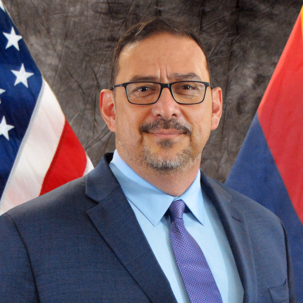 Adrian Fontes