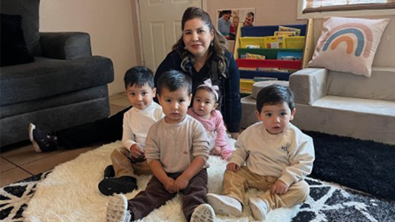 Elva Mendoza, a CDA Scholar, with four kids