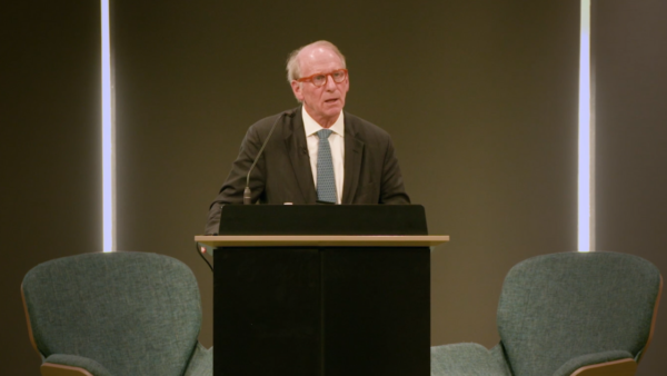 Dr. Richard Haass