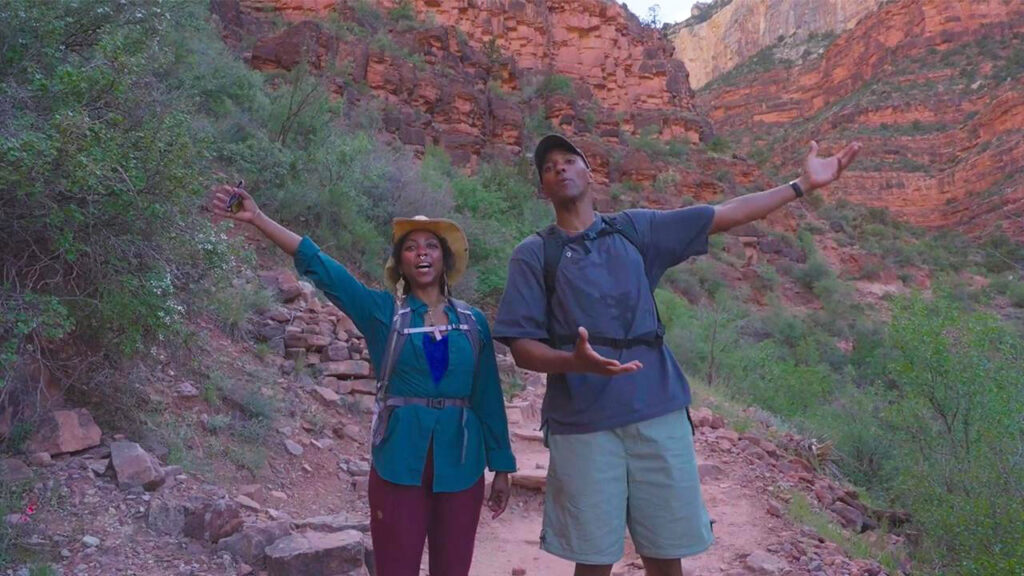 Jayarr Steiner and another hiker in the Grand Canyon