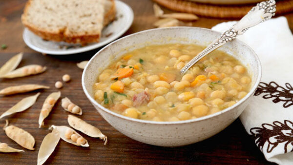 Quebec style yellow pea soup