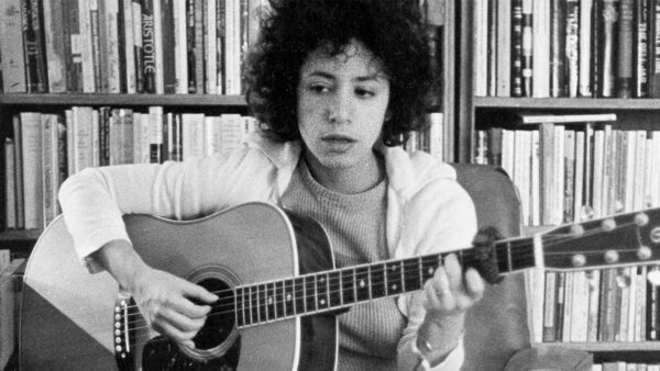 Janis Ian playing guitar