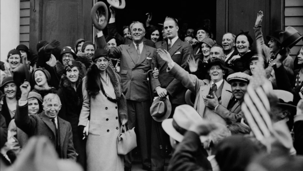 Roosevelt speaking to a large crowd