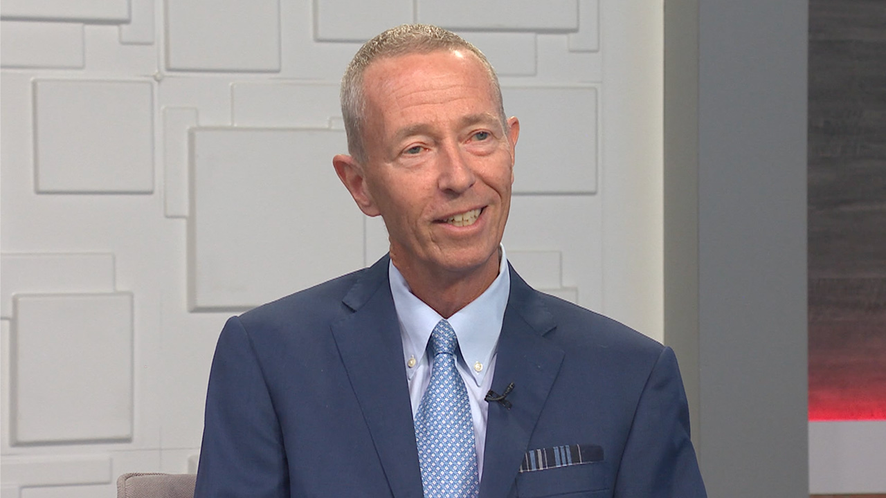 Ted Simons on the set of 