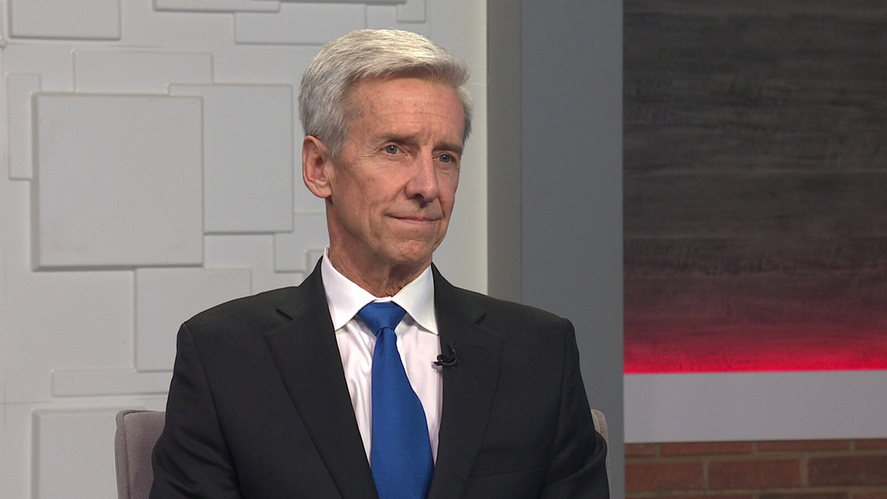 Ted Simons on the set of 