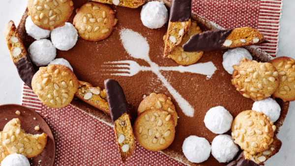 Italian Christmas Cookies: Biscotti, Butterballs, and Pignoli
