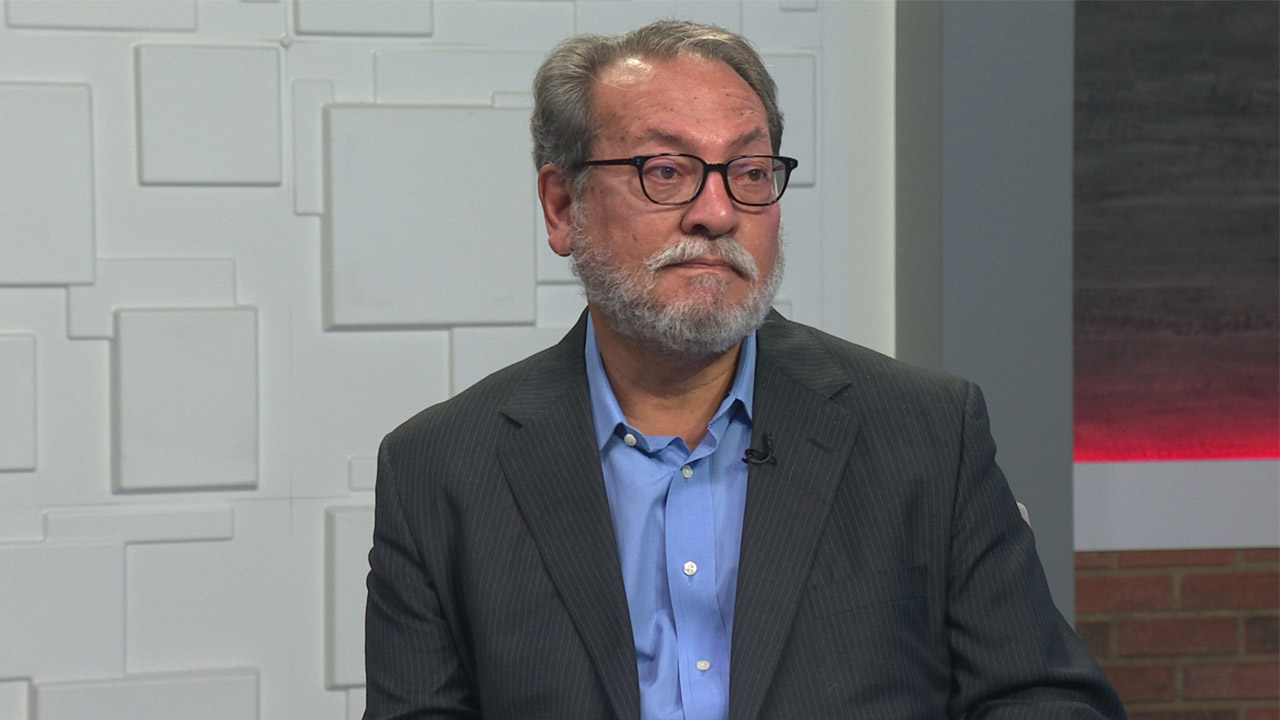 Ted Simons on the set of 