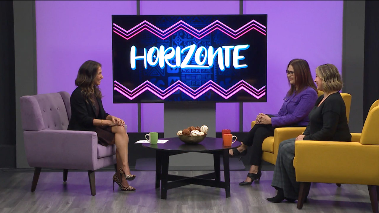 Catherine Anaya speaks with Elvia Diaz and Maritza Felix