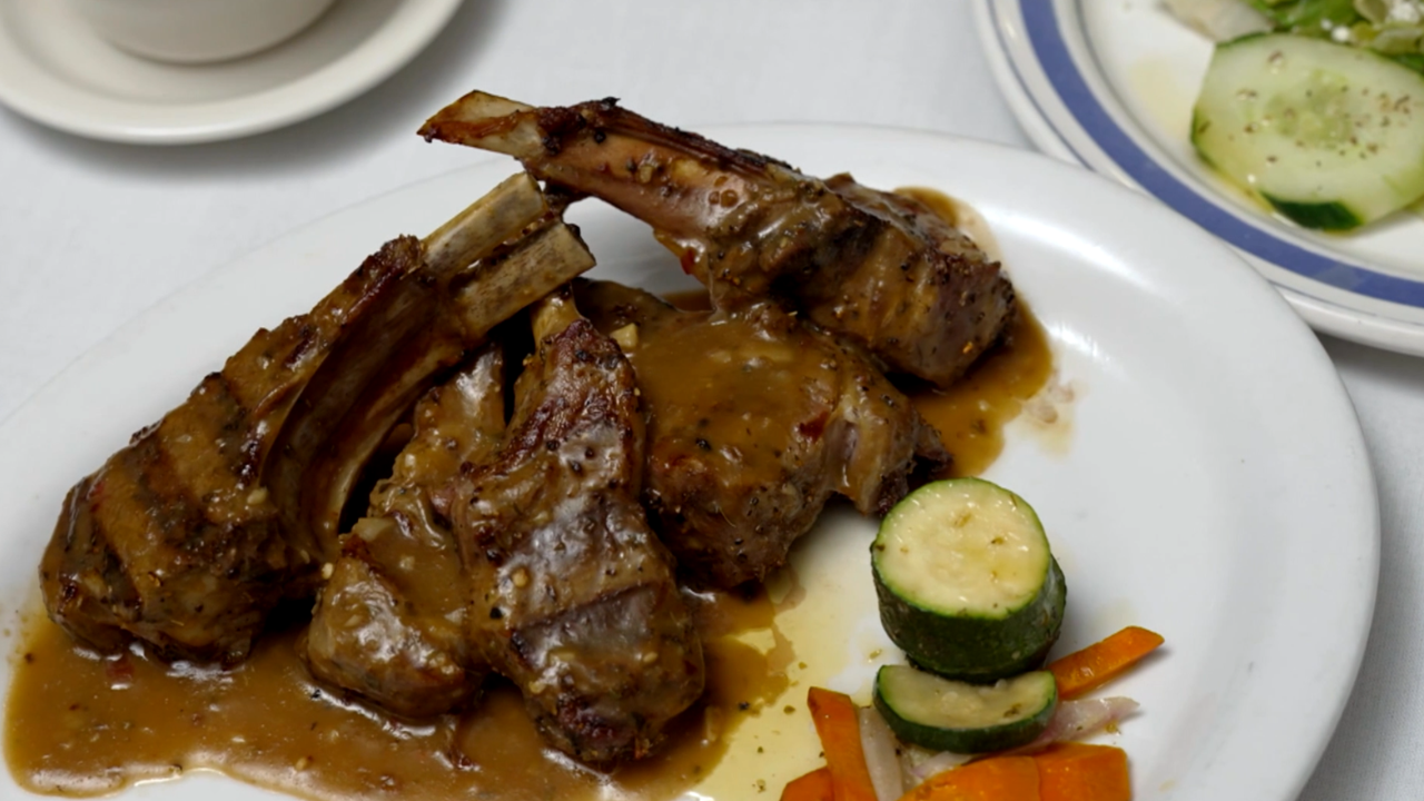 Greektown: Ένα ταξίδι στην Ελλάδα